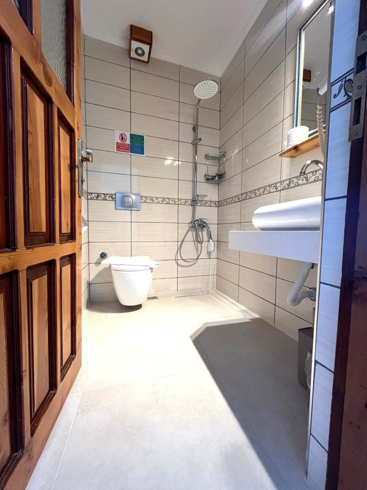 Nest Gunay Otel Kaş Esterno foto