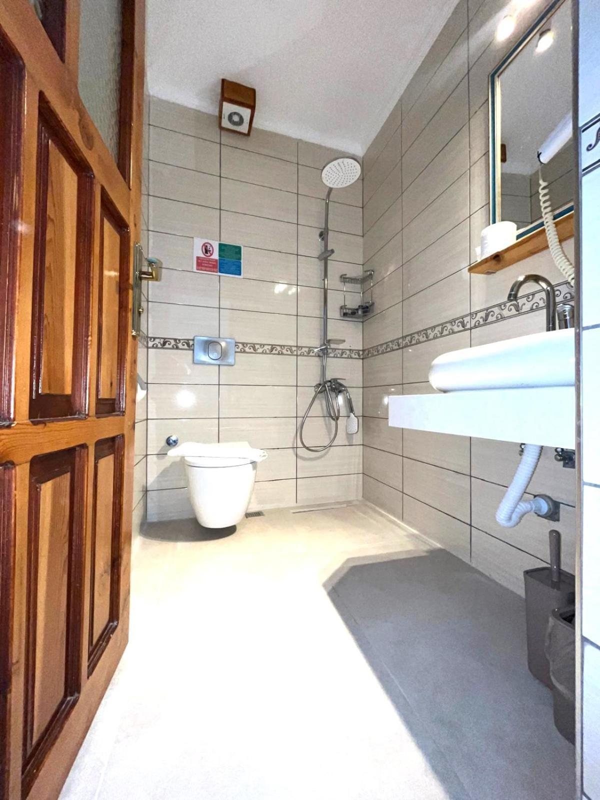 Nest Gunay Otel Kaş Esterno foto